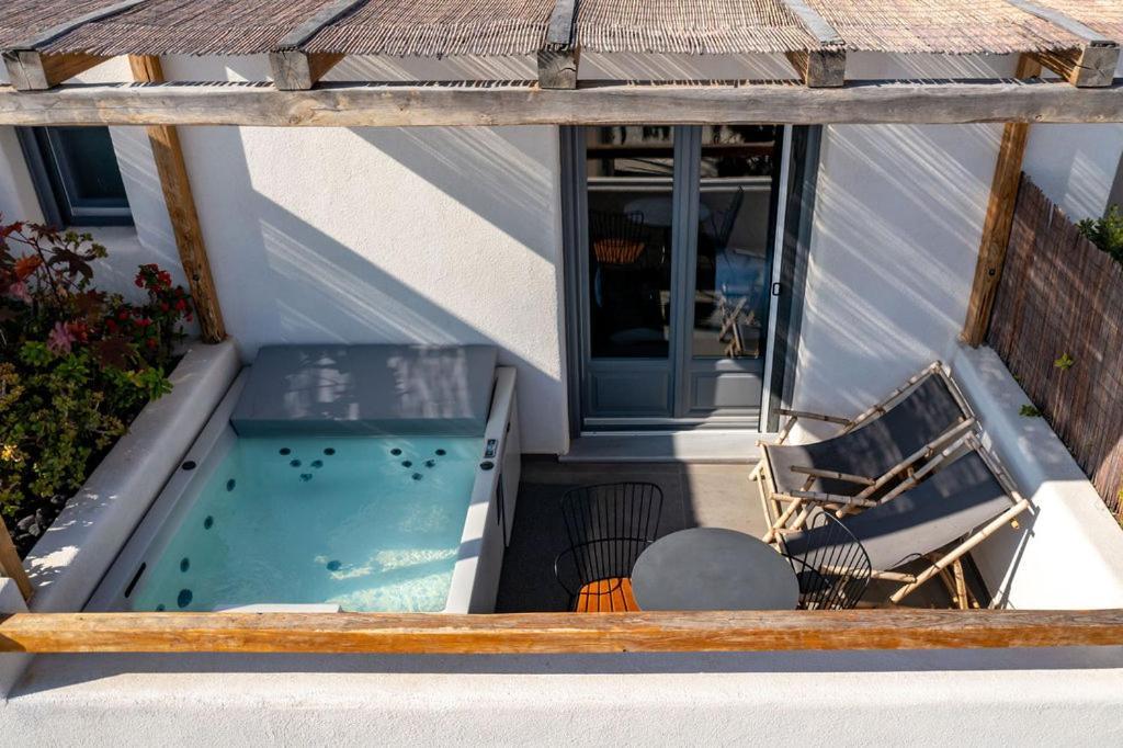 Lemon Suites Santorini Fira  Exterior foto